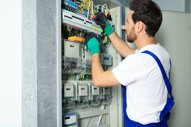 Best Affordable Electrician  in Sweet Springs, MO